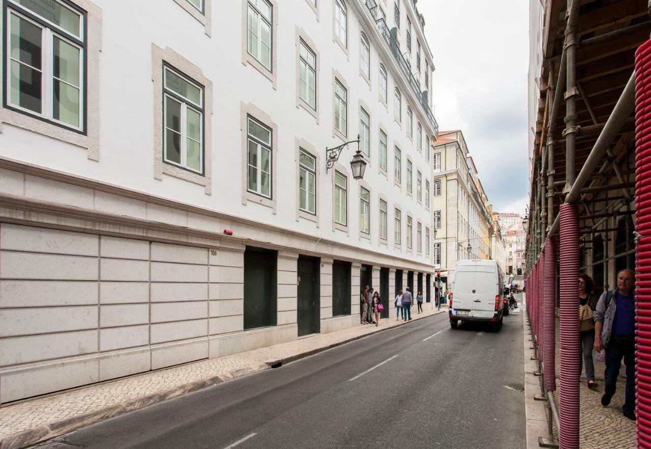 ALTIDO Modern 1-bed Apt nearby Praça do Comércio, in Baixa Lisboa Extérieur photo
