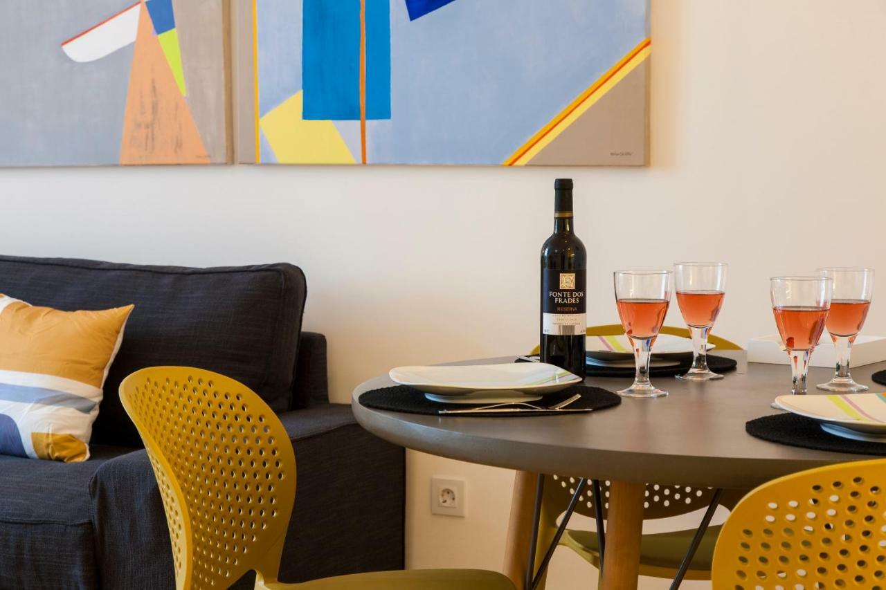 ALTIDO Modern 1-bed Apt nearby Praça do Comércio, in Baixa Lisboa Extérieur photo