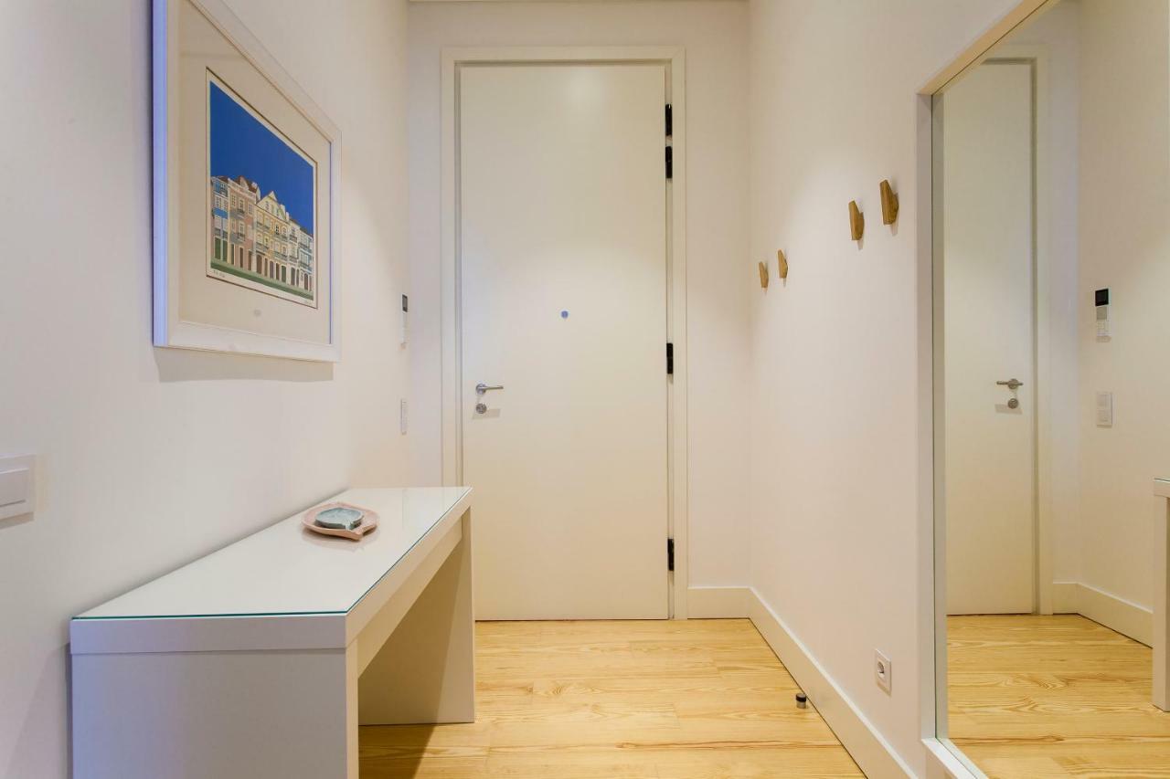 ALTIDO Modern 1-bed Apt nearby Praça do Comércio, in Baixa Lisboa Extérieur photo