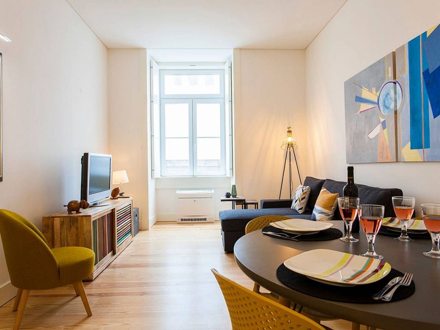 ALTIDO Modern 1-bed Apt nearby Praça do Comércio, in Baixa Lisboa Extérieur photo