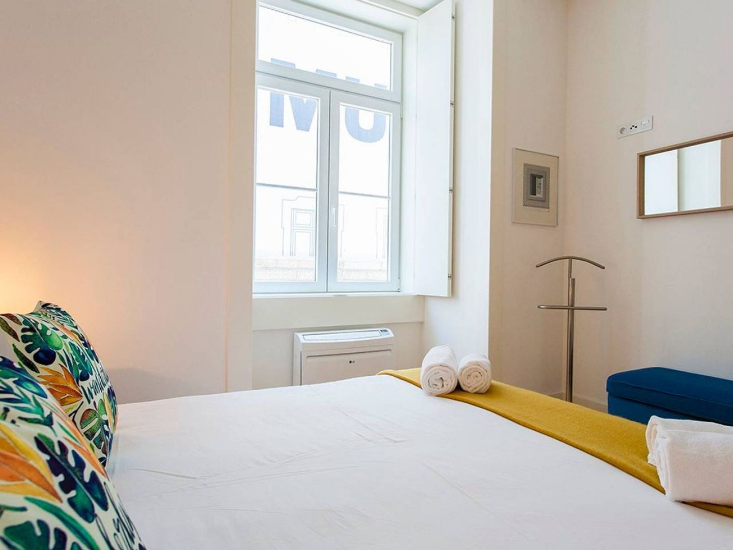 ALTIDO Modern 1-bed Apt nearby Praça do Comércio, in Baixa Lisboa Extérieur photo